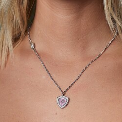 SHIELD LADY <br>Silver necklace with pendant